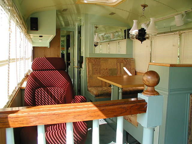Victorian RV - Salon