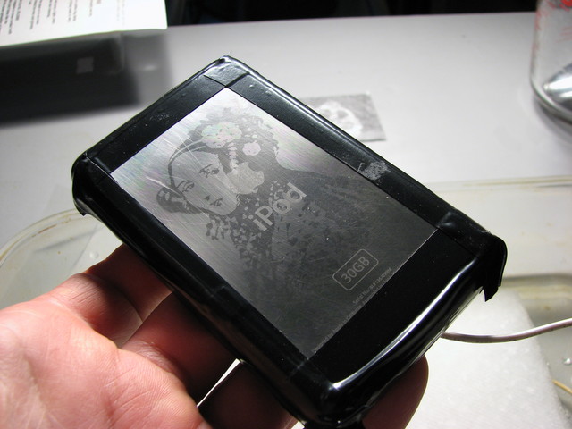 photo sensitive ipod etch